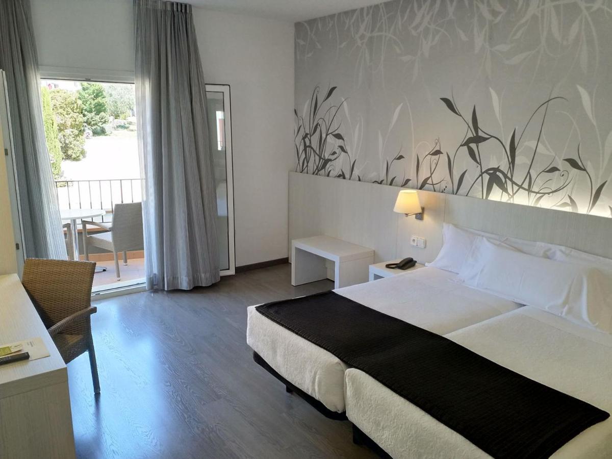 Hotel Mediterrani Calella De Palafrugell Kültér fotó