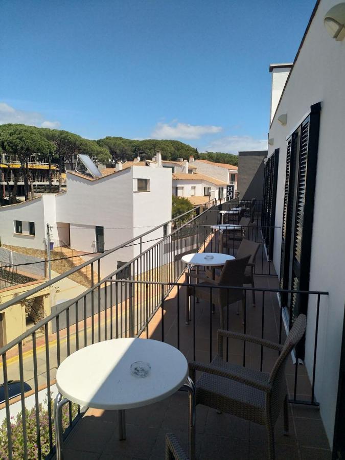 Hotel Mediterrani Calella De Palafrugell Kültér fotó