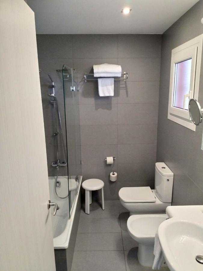 Hotel Mediterrani Calella De Palafrugell Kültér fotó
